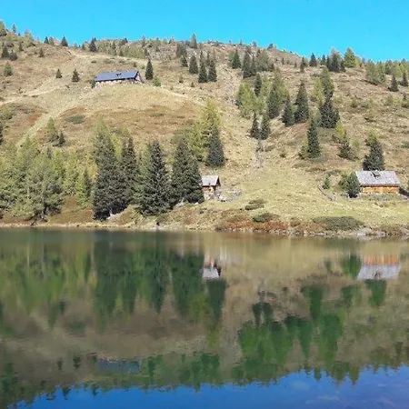 Holiday home Almhuette Am Wirpitschsee Weisspriach